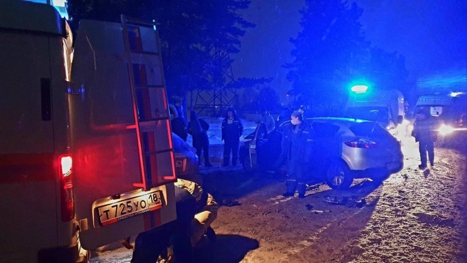 Два автомобиля столкнулись в Малой Пурге
