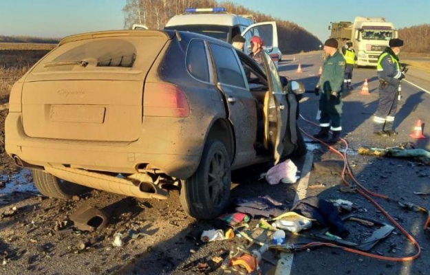 Водитель и двое пассажиров автомобиля из Удмуртии погибли в ДТП в Тамбовской области