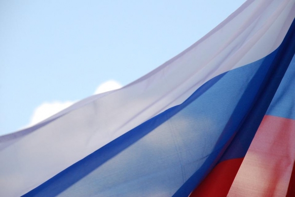 В День российского флага руферы Ижевска вывесят огромный триколор в центре города
