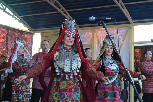 Фольклорная неделя проходит в Ижевске в рамках фестиваля «Лето в городе»