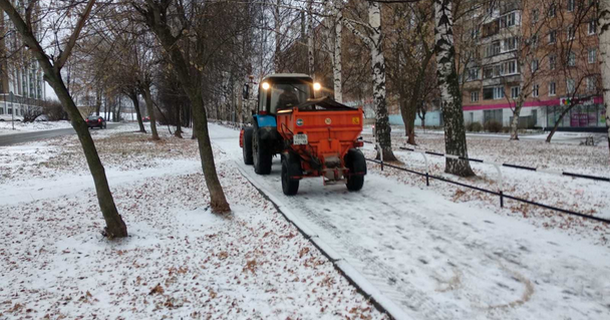 Директор управляйки Ижевска получил штраф за неочистку вверенной территории от снега