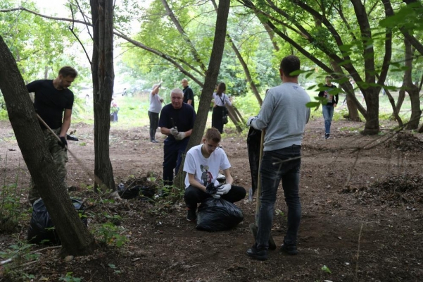 120 мешков мусора собрали участники субботника «Чистый Двор» в Ижевске