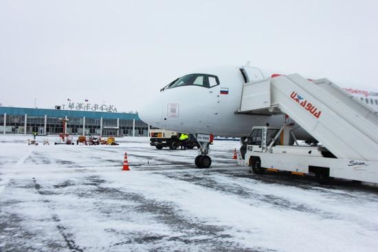 Причиной экстренной посадки самолета «Ижавиа» в Пулково стали погодные условия