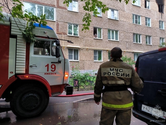 Пожар на ул. 40 лет Победы в Ижевске унёс жизнь одного человека