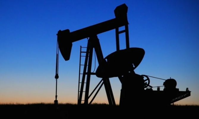 Цены на нефть марки Brent завершили торги в четверг выше 112 долл./барр.