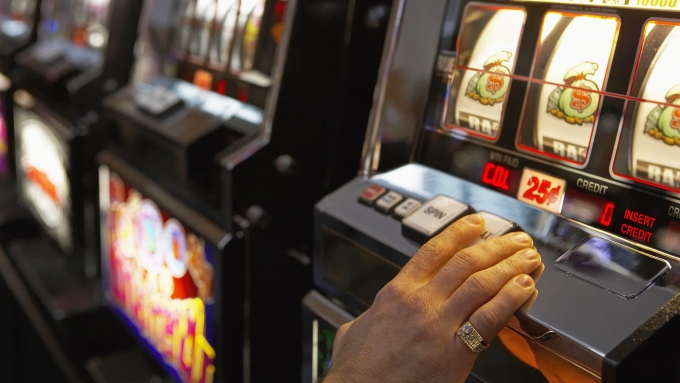 10 человек осудят за незаконную организацию и проведение азартных игр в Ижевске
