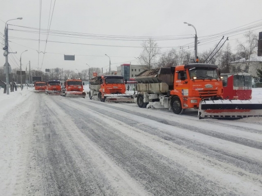 13 тысяч кубометров снега вывезли ижевские дорожники в ночь с 19 на 20 января