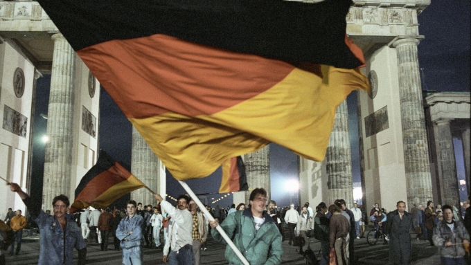 Есть повод: День поглощения ГДР