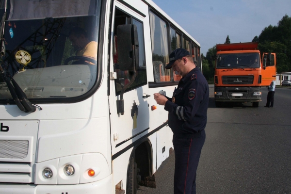 В каждом втором пассажирском автобусе Ижевска, проверенном ГИБДД, обнаружились нарушения