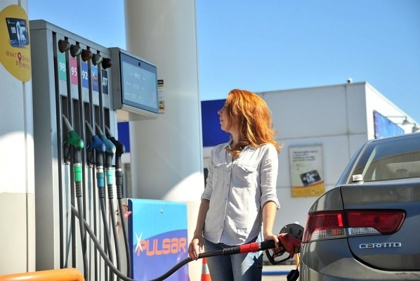 Бензин и дизельное топливо вновь подорожали в  Ижевске на прошедшей неделе