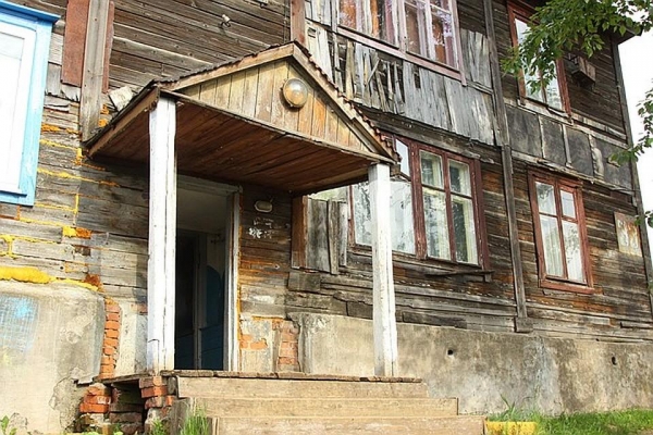
Из аварийного жилья в Ижевске переселили 583 семьи 
