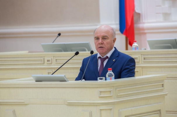 Анатолий Наумов прокомментировал свое избрание руководителем депутатской фракции Единой России