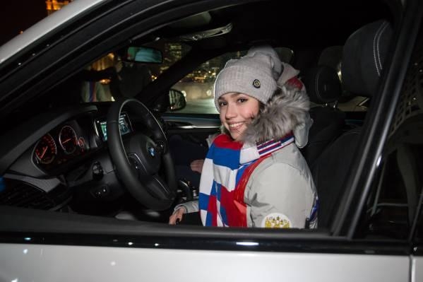 ГИБДД Удмуртии проверяет видео, где Алина Загитова управляет автомобилем без прав