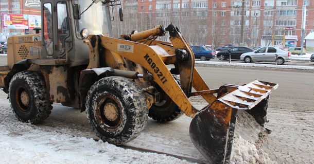 18 февраля на улицы Ижевска вышли 118 единиц снегоуборочной техники