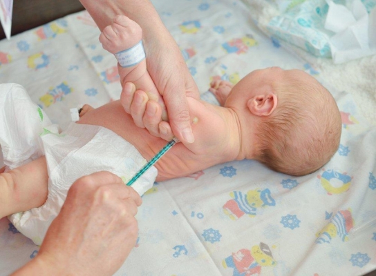 Каждая третья мама новорожденного ребенка в Удмуртии отказывается от прививки против гепатита В 
