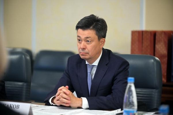 Александр Бречалов и Генеральный консул Республики Казахстан обсудили перспективы сотрудничества