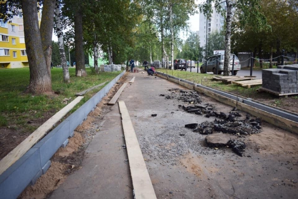 К ремонту Аллеи ветеранов на улице Т. Барамзиной приступили в Ижевске