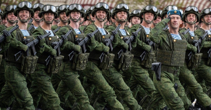 Владимир Путин увеличил штатную численность военнослужащих на 137 тысяч единиц