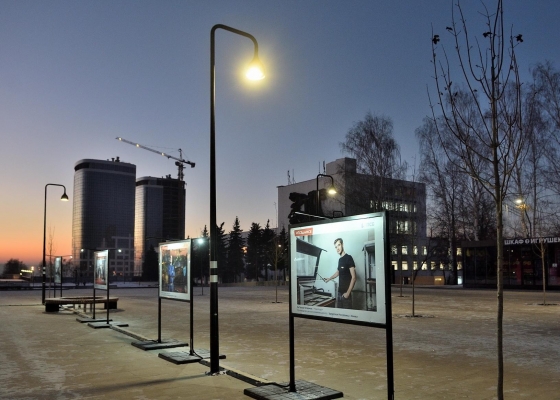 Фотовыставка «Бизнес в объективе» открылась на Центральной площади в Ижевске