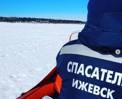 Спасатели усилили контроль за акваторией Ижевского пруда из-за потепления