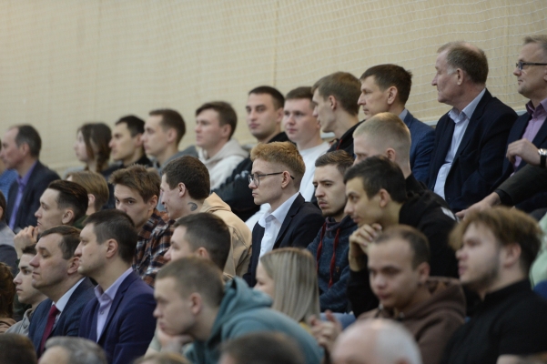 В Воткинском заводе прошёл юбилейный форум «Успешная молодёжь – успешное предприятие»