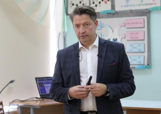 Глава Ижевска: уход Светланы Петровой с должности  начальника управления образования не связан с объединением школ