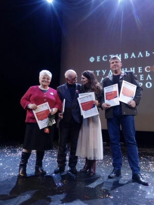 Актеры ижевского театра «Птица» получили награды на фестивале в Москве