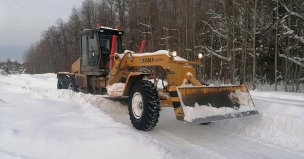 Днём 11 февраля на улицы Ижевска вышло 111 единиц снегоуборочной техники