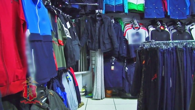 В Ижевске осудили продавца контрафактной спортивной одежды