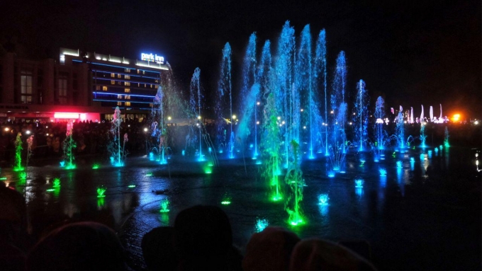 До 23 августа фонтан на Центральной площади Ижевска днем работать не будет