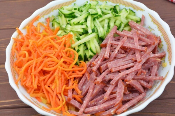 В Удмуртии подорожали огурцы, морковь и колбаса