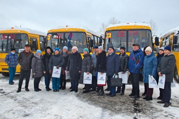 Школьный автопарк Удмуртии пополнился на 110 автобусов