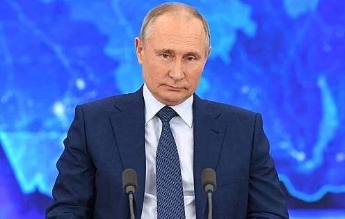 Владимир Путин назвал проблемы в демографии причиной нехватки рабочих рук в стране