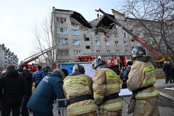 12 человек вытащили из-под завалов дома после взрыва бытового газа в Забайкалье