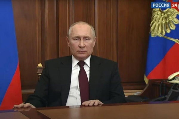 Владимир Путин объявил о начале военной операции на Донбассе
