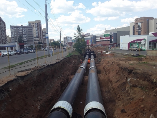 Участок дороги после ремонта теплосети на улице Холмогорова в Ижевске восстановят к 30 июля