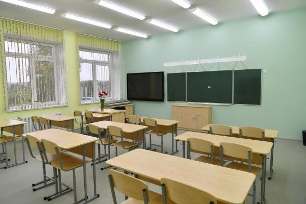Глава Удмуртии пообещал лично проверить готовность школ к учебному году