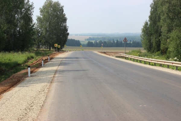 Участок дороги Нылга-Вавож в Удмуртии отремонтировали по технологии холодного ресайклинга