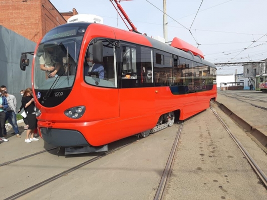 Первый низкопольный трамвай запустили в Ижевске