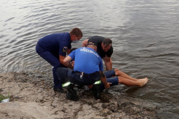 Трое мужчин и женщина утонули в водоемах Удмуртии в минувшие выходные