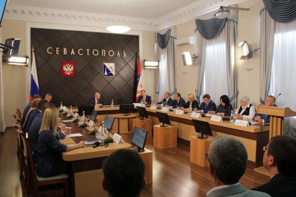 Трое чиновников из Удмуртии не вошли в новый состав правительства Севастополя