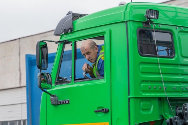 Новые перевозчики приступят к вывозу мусора в Удмуртии с 1 марта