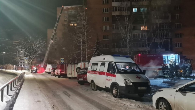 Два человека погибли при пожаре в Ижевске в ночь на 24 декабря 