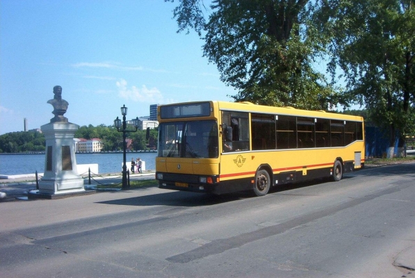Дополнительные автобусы до кладбищ пустят в Ижевске в родительскую субботу