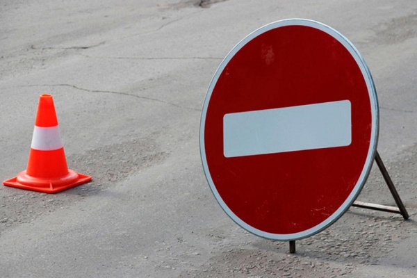 Из-за ремонта теплотрассы на улице Красногеройской в Ижевске ограничат движение транспорта