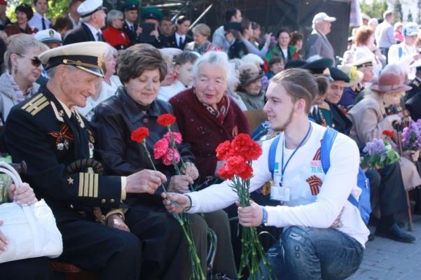 В Удмуртии набирают волонтеров на праздничные мероприятия в честь Дня Победы
