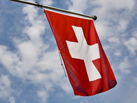 Швейцарские банки будут передавать информацию о вкладах россиян в ФНС 