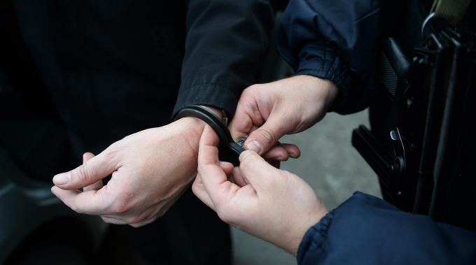 Подозреваемого в грабеже в подземном переходе задержали в Ижевске  