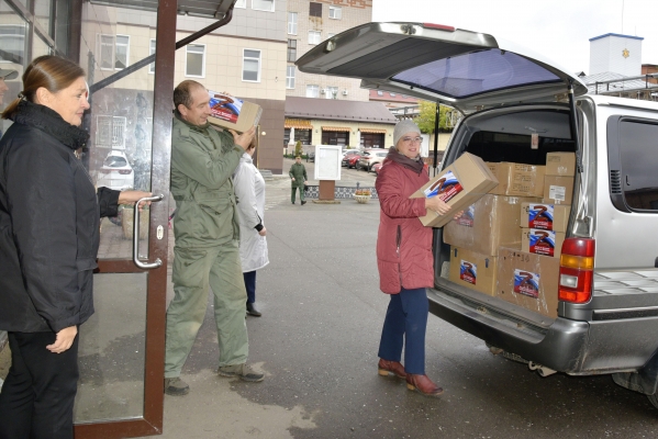 Работники Воткинского завода приняли участие в благотворительной  акции в помощь мобилизованным  «Греем фронт»