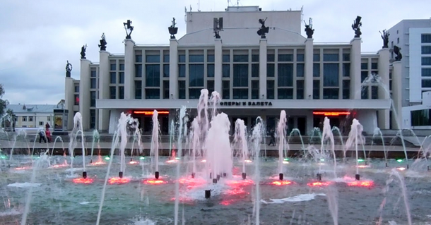13 июля на Центральной площади Ижевска отключили светомузыкальный фонтан